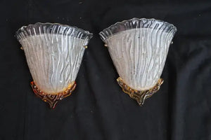 Elegant small pair of 1970's Murano sconces, attributed to Mazzega