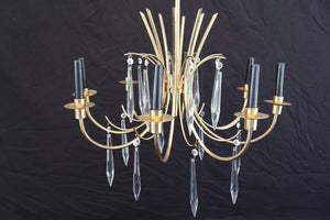 Elegant 1960's chandelier in the style of Tommi Parzinger