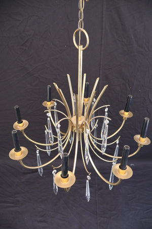 Elegant 1960's chandelier in the style of Tommi Parzinger