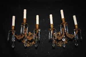 Beautiful and elegant pair of late 19 th Century French bronze sconces