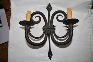 Elegant Pair of 1920s French Handmade Wrought Iron Sconces