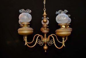 Elegant Large Late 19th Century Brass Chandelier