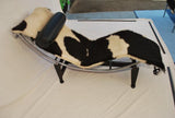 Sexy 1960s Chaise Lounge LC4 by Le Corbusier